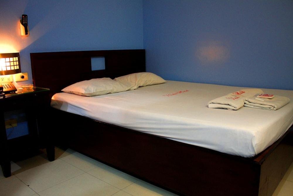 Vista Hotel Recto Манила Екстериор снимка