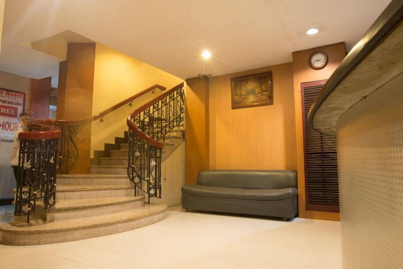 Vista Hotel Recto Манила Екстериор снимка