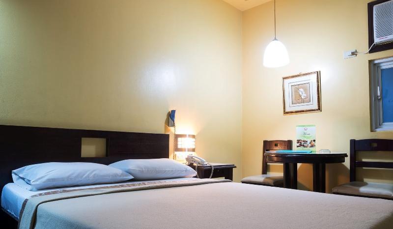 Vista Hotel Recto Манила Екстериор снимка